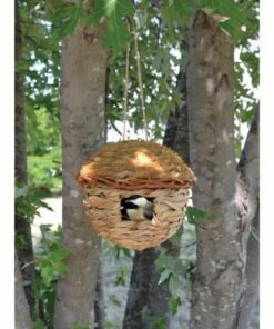 Round Hanging Grass Roosting Pocket